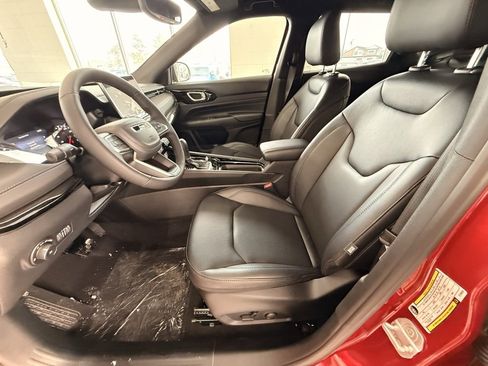 New 2026 Jeep Compass Limited image 12