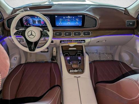 New 2026 Mercedes-Benz Maybach GLS 600 4MATIC image 16