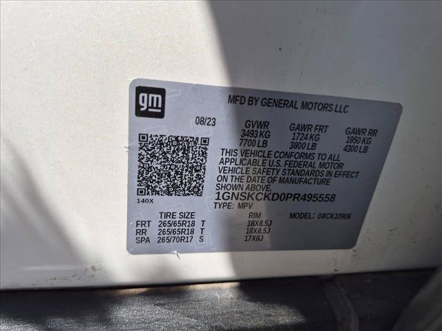 Used 2023 Chevrolet Suburban LT w/ Luxury Package AWD/4WD image 17