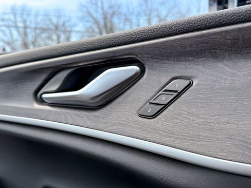 Used 2023 Jeep Grand Cherokee 30th Anniversary image 21