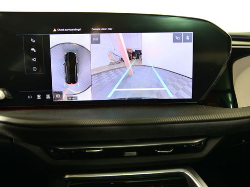 New 2025 Audi SQ5 Premium Plus image 27