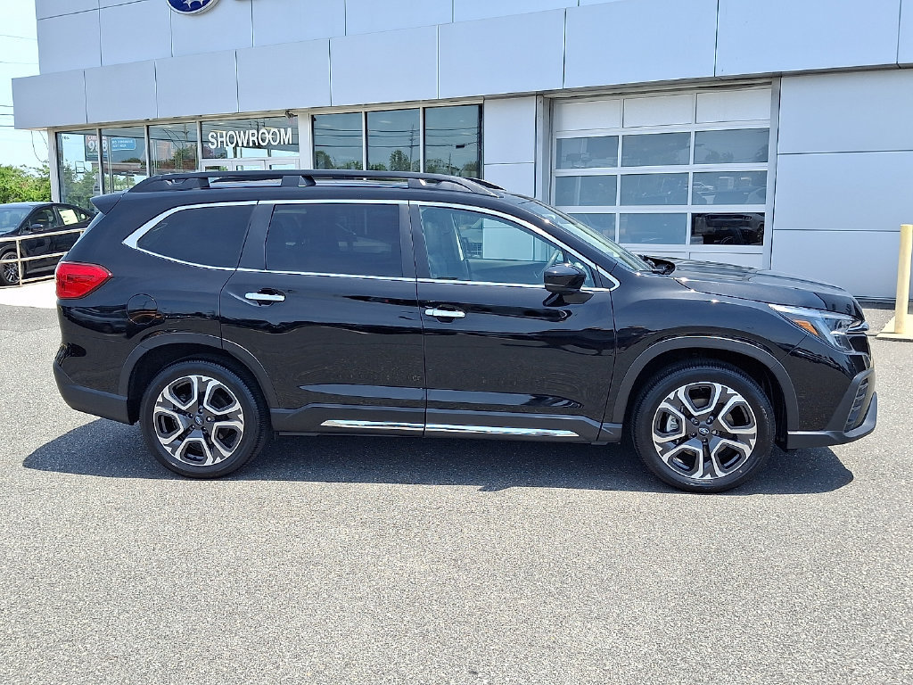 Used 2024 Subaru Ascent Touring AWD/4WD image 10