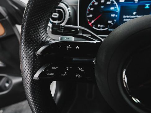 Used 2025 Mercedes-Benz CLE 300 4MATIC Coupe image 22