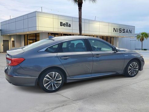 Used 2020 Honda Accord EX image 7