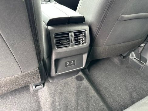 Certified 2026 Nissan Rogue SV AWD/4WD image 15