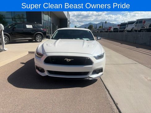 Used 2017 Ford Mustang GT RWD image 2