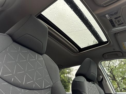 New 2025 Toyota RAV4 XLE image 19