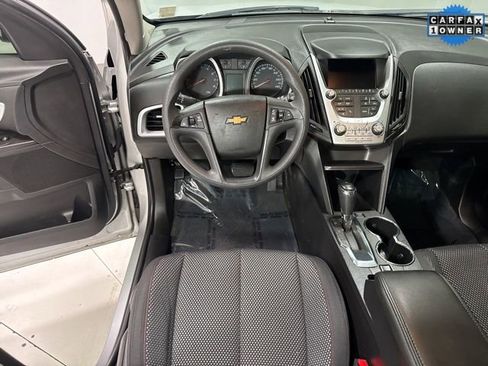Used 2017 Chevrolet Equinox LS image 12