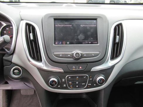 Used 2022 Chevrolet Equinox LT FWD image 26