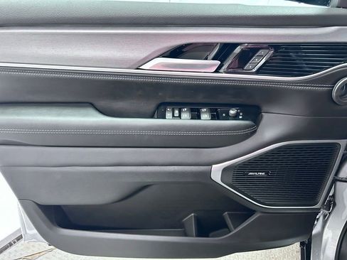 New 2026 Jeep Grand Wagoneer 4WD image 4