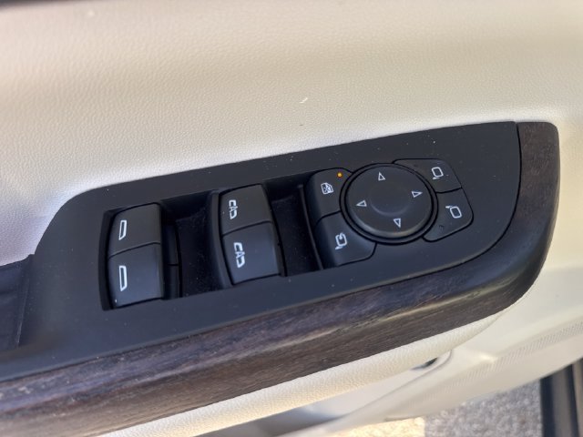 Used 2023 GMC Acadia Denali w/ Trailering Package FWD image 18