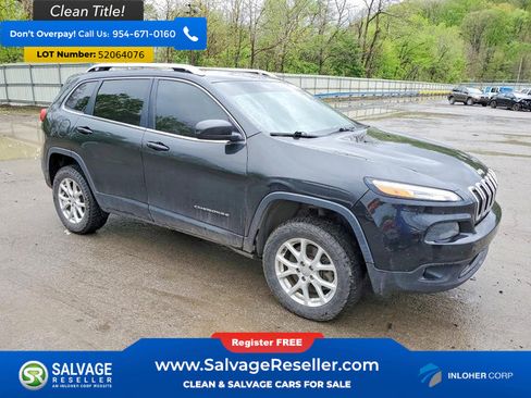 Used 2015 Jeep Cherokee Latitude w/ Cold Weather Group AWD/4WD image 5