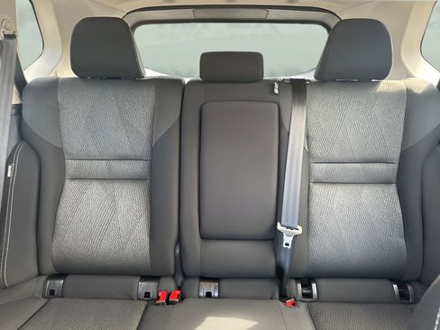 Used 2025 Nissan Rogue SV image 11