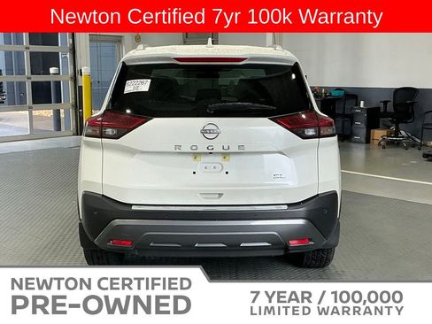 Used 2023 Nissan Rogue SL w/ SL Premium Package FWD image 18