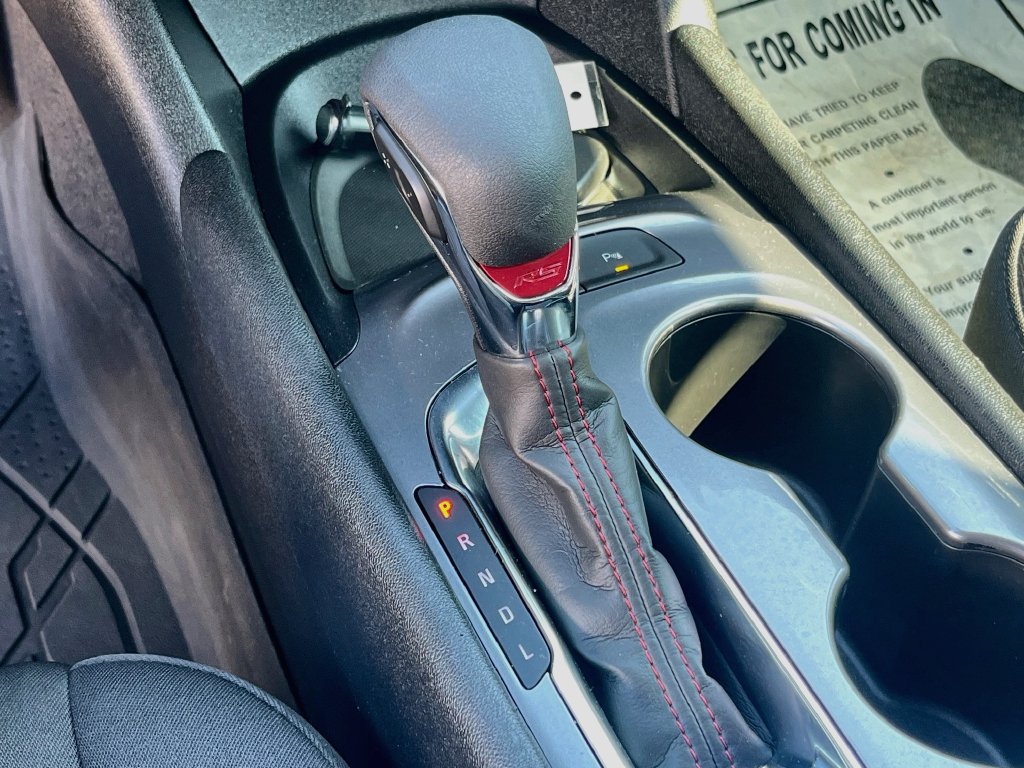 Used 2025 Chevrolet Malibu RS w/ LPO, Floor Liner Package FWD image 16