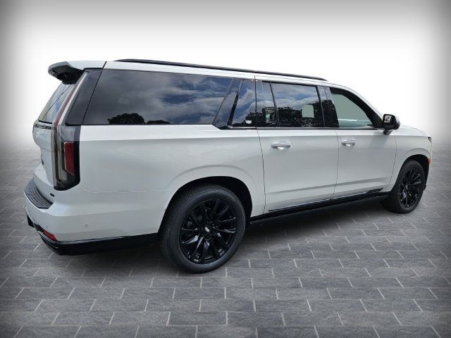 Certified 2023 Cadillac Escalade ESV Sport Platinum w/ LPO, ONYX Package AWD/4WD image 5