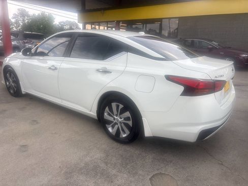 Used 2020 Nissan Altima 2.5 S FWD image 7