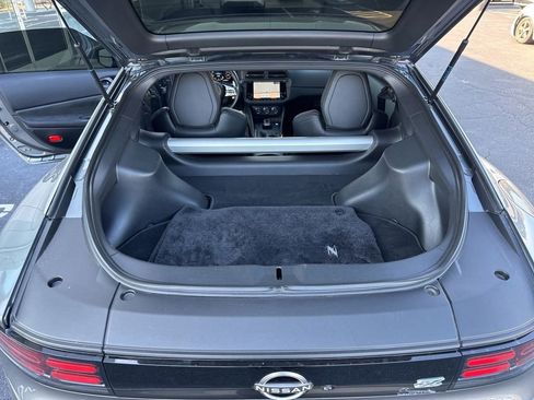 Certified 2024 Nissan Z Performance w/ Floor Mat Package image 24