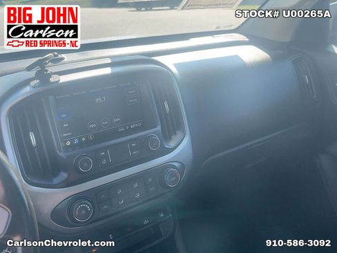 Used 2022 Chevrolet Colorado LT w/ Fleet Safety Package RWD image 19