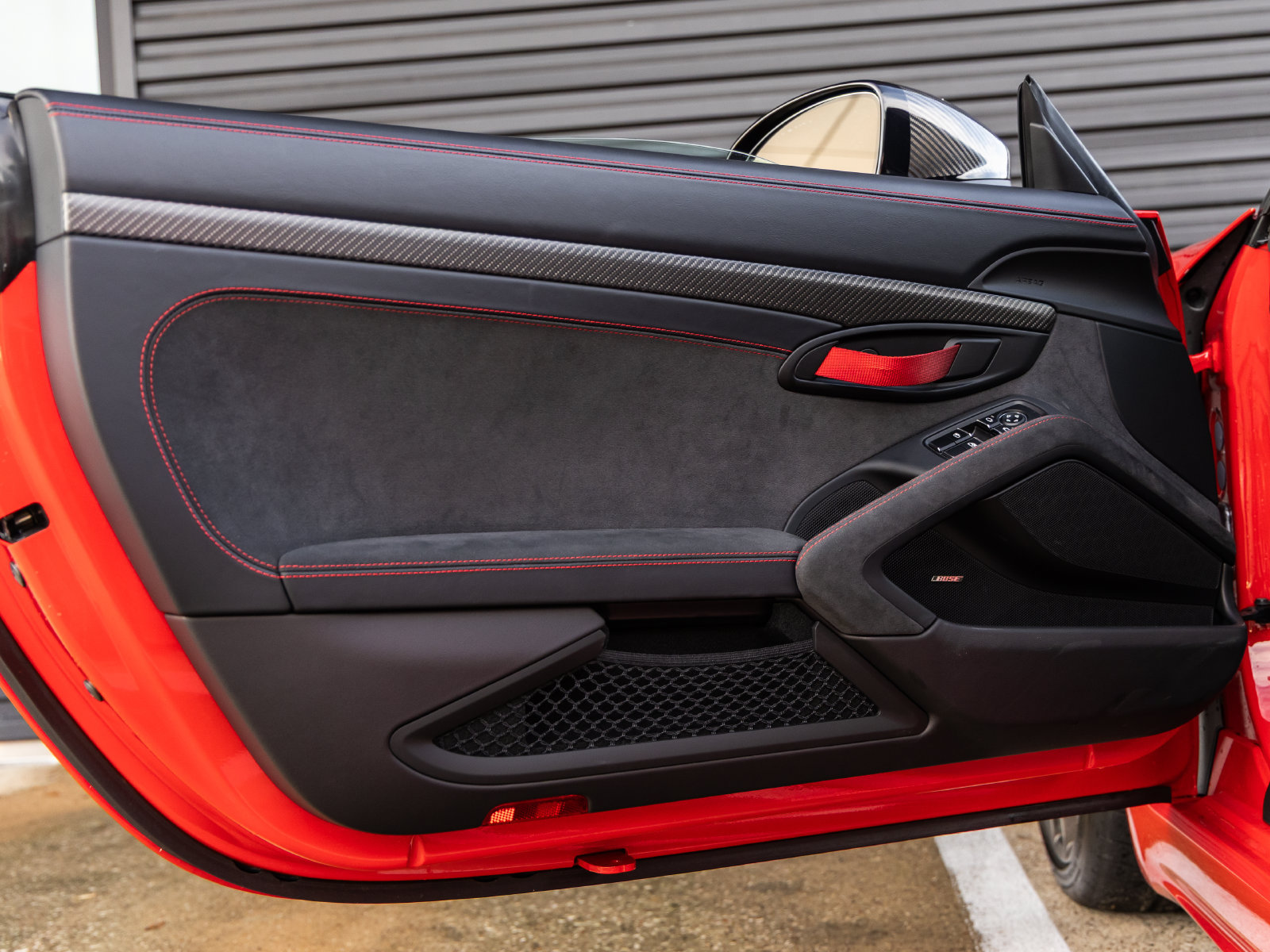Certified 2025 Porsche 718 Boxster Spyder RS RWD image 30