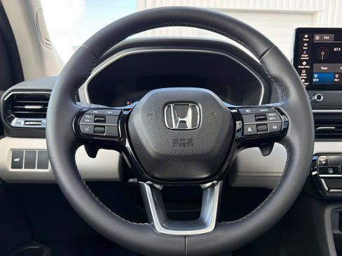 New 2026 Honda Pilot Touring image 24
