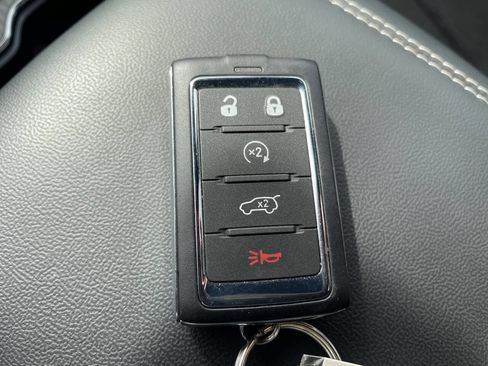 Used 2024 Jeep Grand Cherokee L Laredo w/ Luxury Tech Group I AWD/4WD image 29
