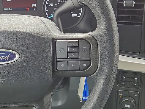 Used 2024 Ford F250 XLT w/ FX4 Off-Road Package image 18