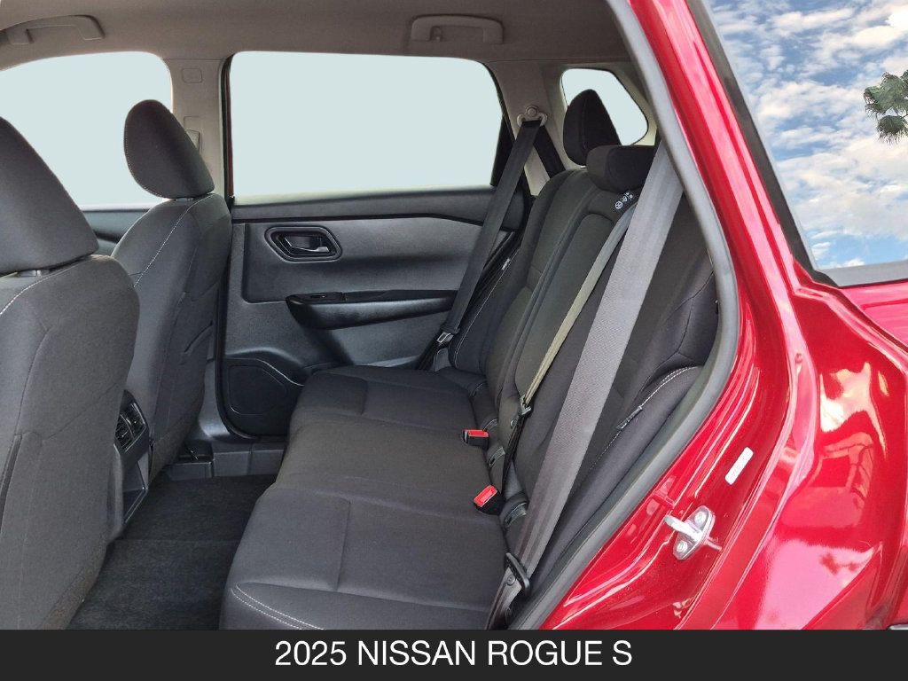 Certified 2025 Nissan Rogue S FWD image 16