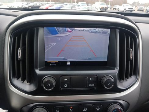 Used 2019 Chevrolet Colorado LT w/ LT Convenience Package image 21