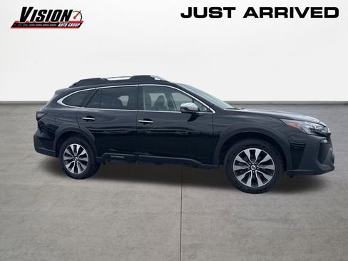 Used 2024 Subaru Outback Touring image 5