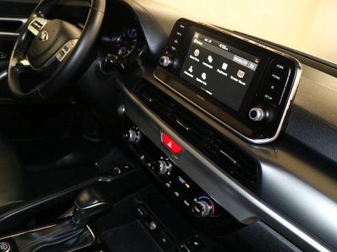 Used 2020 Kia Telluride S FWD image 59