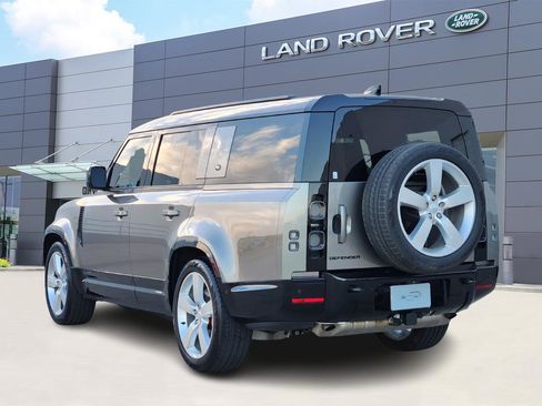 Certified 2024 Land Rover Defender 130 X image 4