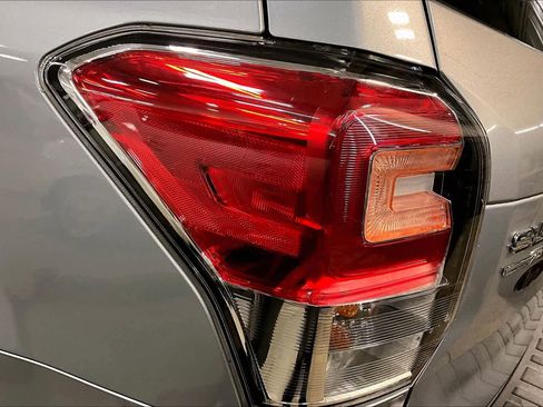 Used 2017 Subaru Forester 2.5i Touring image 29