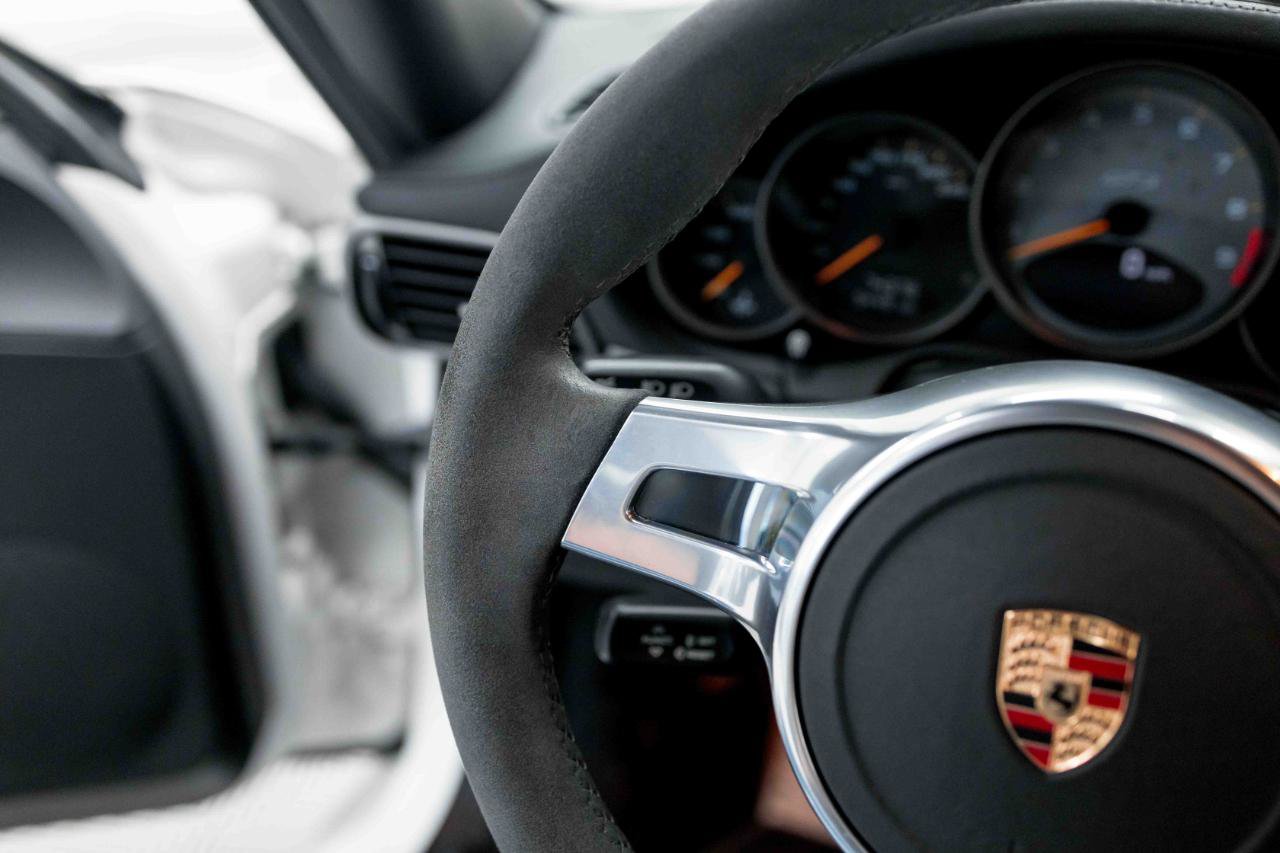 Used 2010 Porsche 911 GT3 RWD image 66