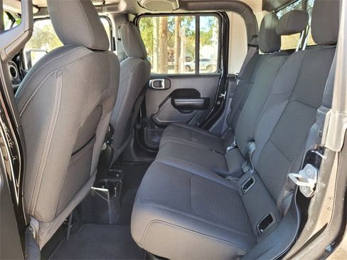 Certified 2021 Jeep Gladiator Sport image 14