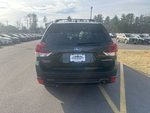 Used 2022 Subaru Forester Limited AWD/4WD image 6