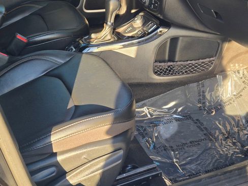 Used 2019 Jeep Compass Limited w/ Safety & Security Group AWD/4WD image 7