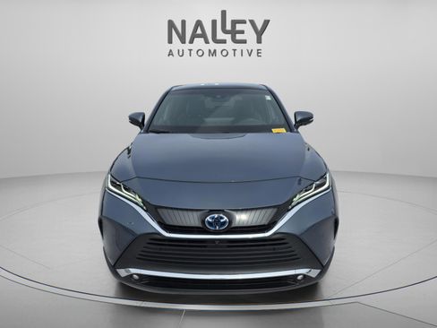 Used 2023 Toyota Venza Limited image 9