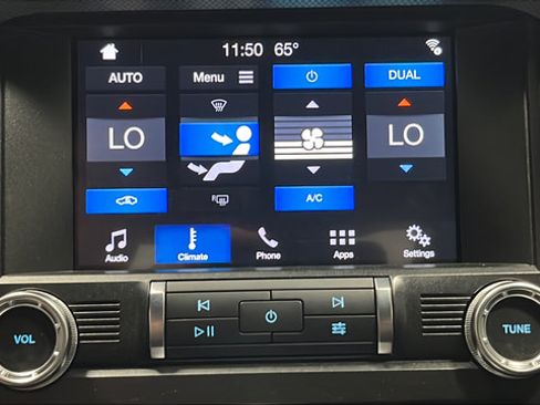 Used 2019 Ford Mustang GT w/ Equipment Group 301A RWD image 17