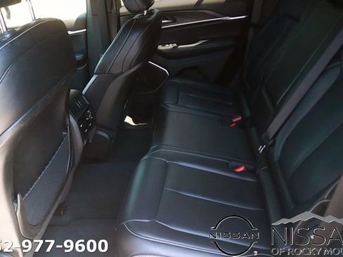 Used 2024 Jeep Grand Cherokee Limited 4xe AWD/4WD image 16