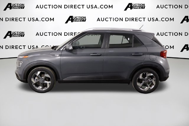 Used 2024 Hyundai Venue SEL FWD image 8
