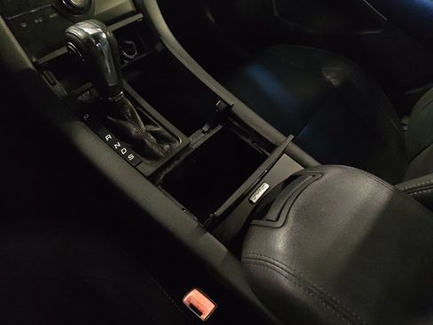 Used 2015 Ford Taurus SEL w/ Equipment Group 201A image 26