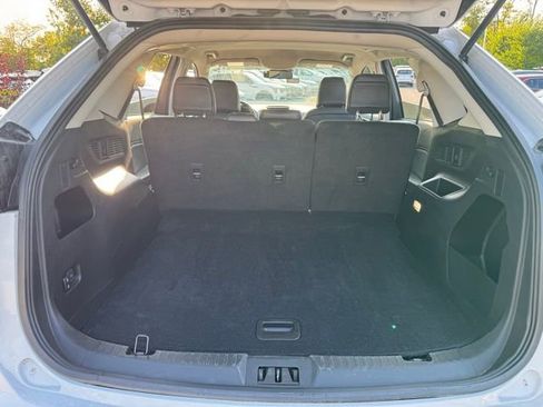 Used 2024 Ford Edge SEL image 27