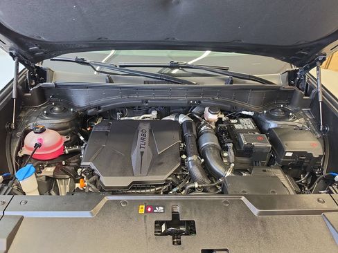 Used 2025 Hyundai Santa Fe Calligraphy FWD image 30