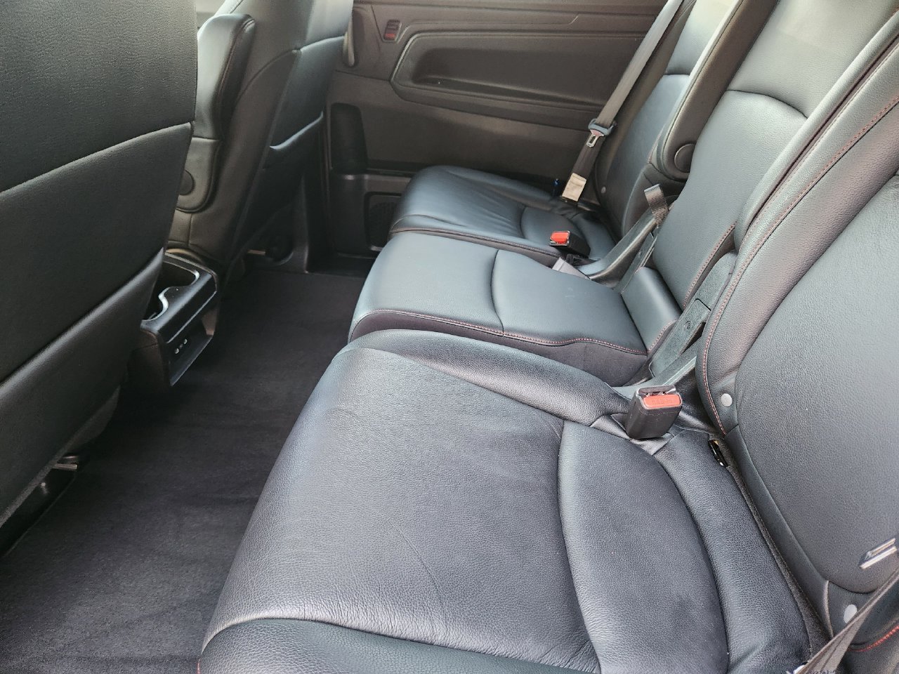 Used 2025 Honda Odyssey Sport-L image 29
