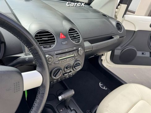 Used 2007 Volkswagen Beetle Triple White Edition image 24