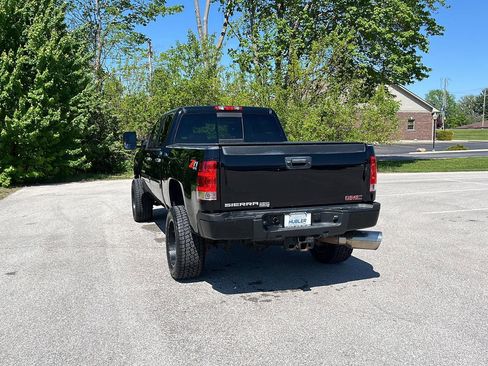 Used 2014 GMC Sierra 3500 Denali w/ LPO, On The Job Package AWD/4WD image 3