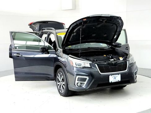 Used 2019 Subaru Forester Limited AWD/4WD image 9