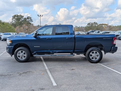 Used 2024 RAM 2500 Big Horn w/ Sport Appearance Package image 6