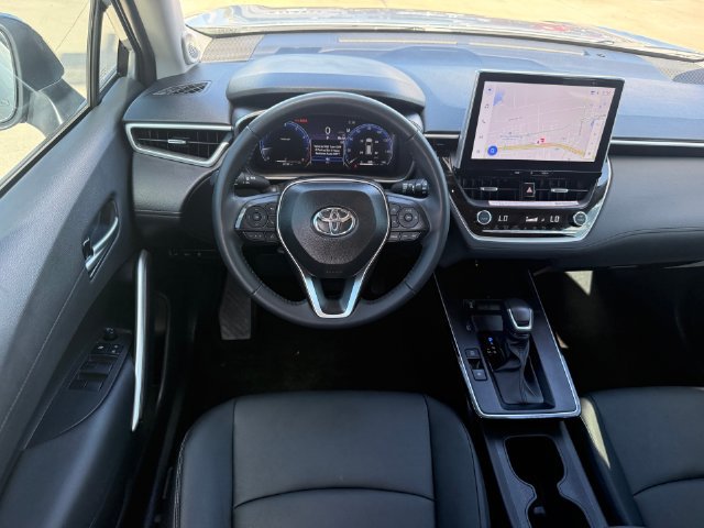 Used 2026 Toyota Corolla Cross XLE w/ Convenience Package FWD image 27
